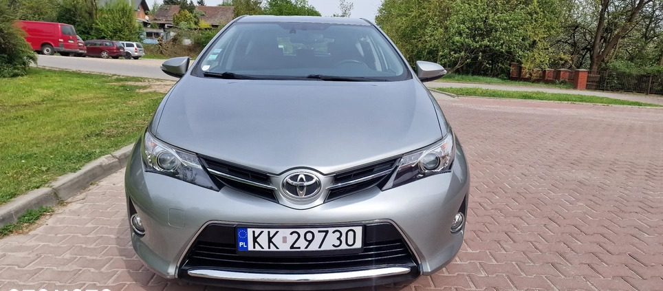 Toyota Auris cena 48500 przebieg: 59725, rok produkcji 2014 z Kraków małe 254